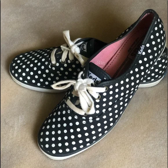 Keds - Picture 2 of 8
